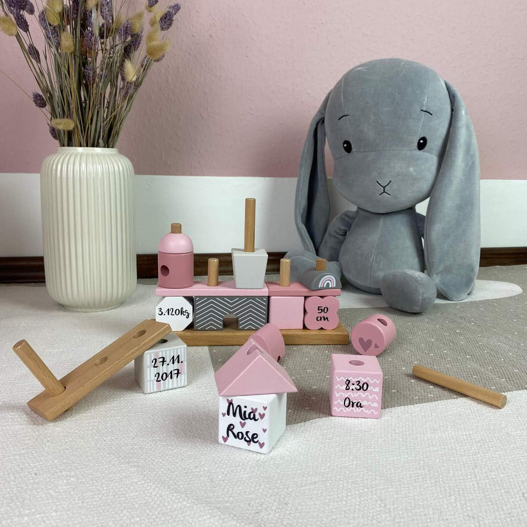 KIDSLINO Steckspiel Haus rosa Personalisierbares Geschenk zur Geburt Mädchen Handmade Holzspielzeug