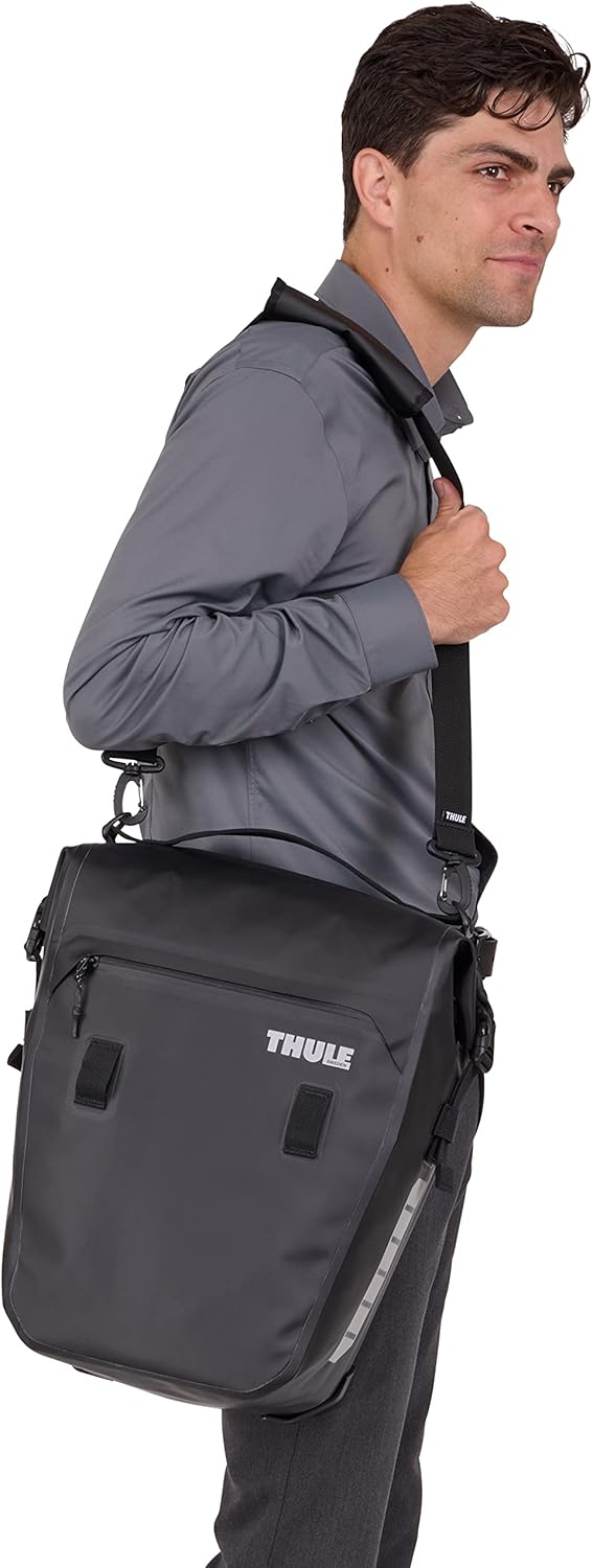 Thule Shield Pannier 22L Single Black