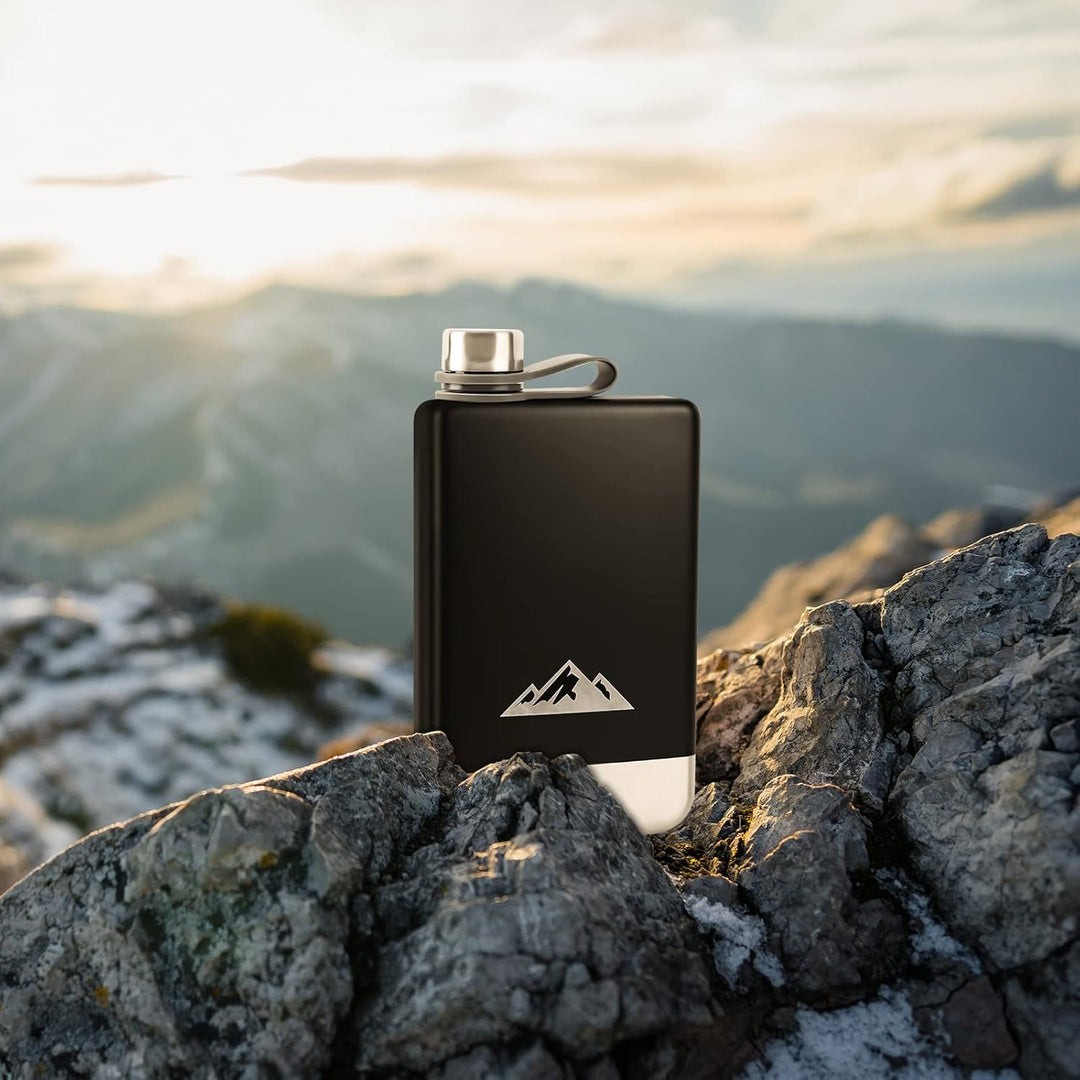 KWANITHINK Flachmann Edelstahl, 8oz/227ml Hip Flask Mit Trichter, Vatertagsgeschenk, Geschenk Für Mä