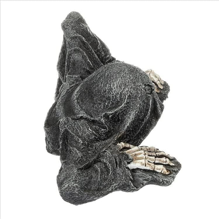 Design Toscano Figur "Der aus dem Grab kriecht", Masse: 37 x 19 x 11.5 cm 1 kg Der aus dem Grab kric