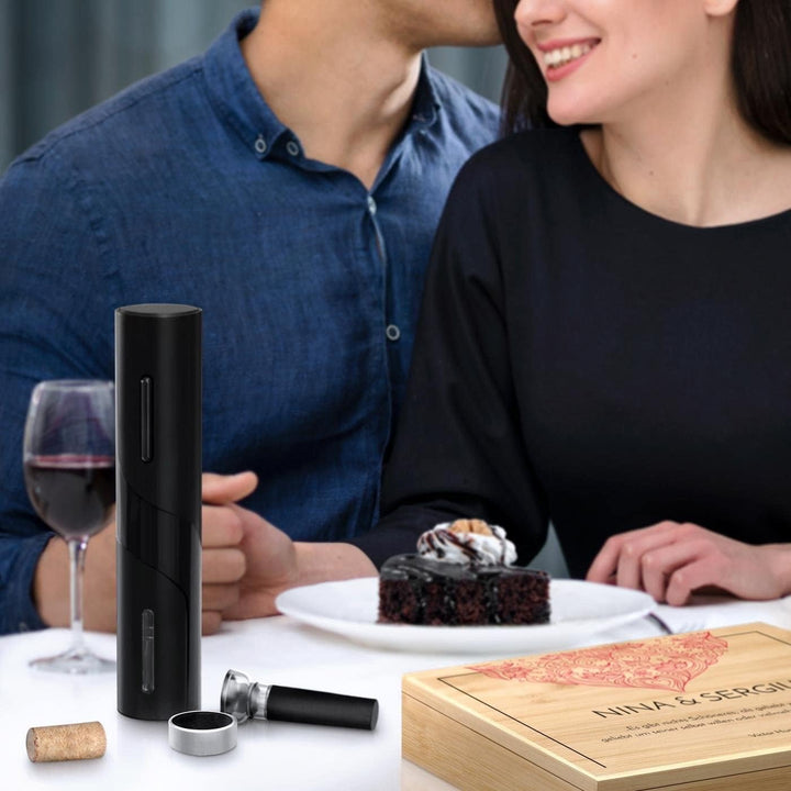 Maverton 6er Weinset in Geschenkbox mit Aufdruck - Flaschenöffner Set - elektrischer Weinöffner - We