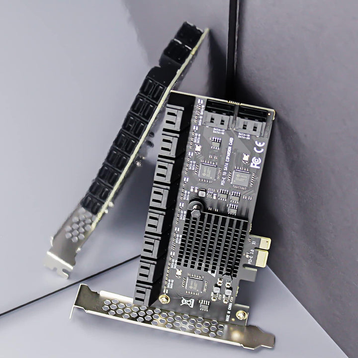 glotrends PCIe SATA Adapterkarte mit 20 Port SATA III 6Gbps (inklusive SATA Kabel und 15PIN SATA Spl