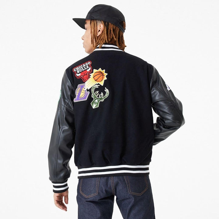New Era Varsity College Jacke - NBA Patches Bulls Lakers M Schwarz, M Schwarz
