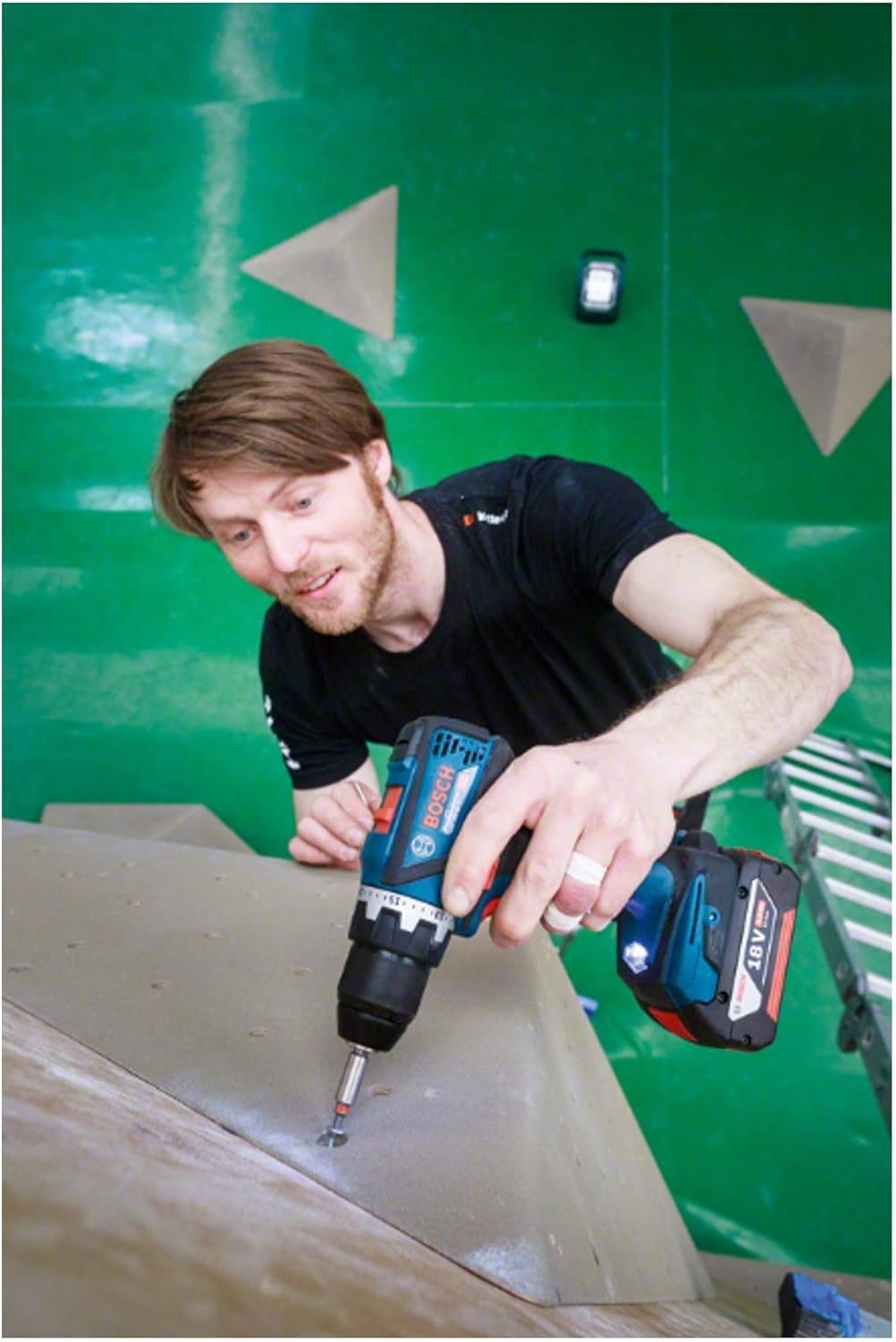 Bosch Professional 18V System Akku Bohrschrauber GSR 18V-60 C (max. Drehmoment 60 Nm, ohne Akku/ Lad