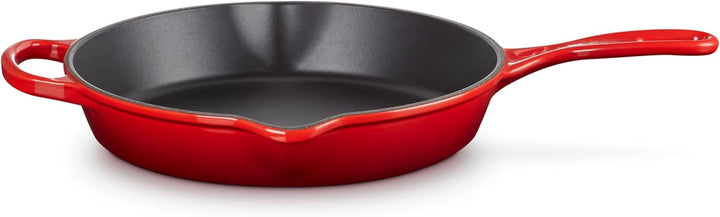 LE CREUSET Signature Hohe Brat- und Servierpfanne aus Gusseisen, für alle Herdarten und Backöfen, 26