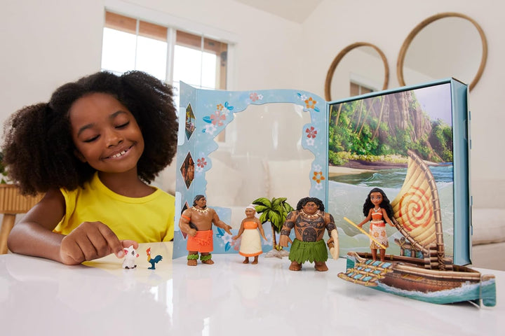 Mattel Disney Princess Toys, Vaiana Story Pack mit 6 Hauptcharakteren, kleine Puppen, Figuren und Zu