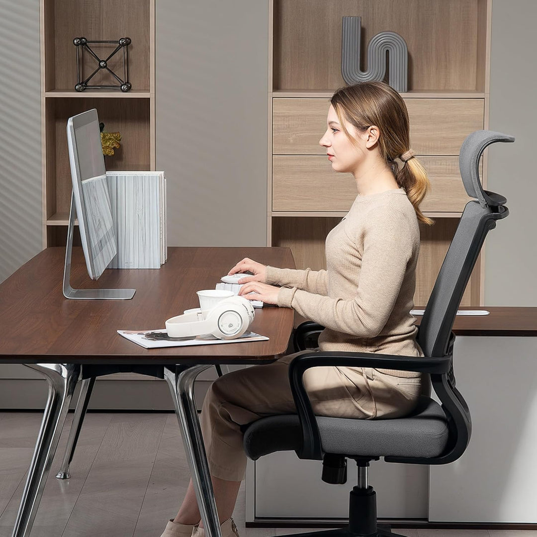 HOMCOM Bürostuhl, Ergonomischer Schreibtischstuhl mit Armlehne, Kopfstütze, Höhenverstellbarer Drehs