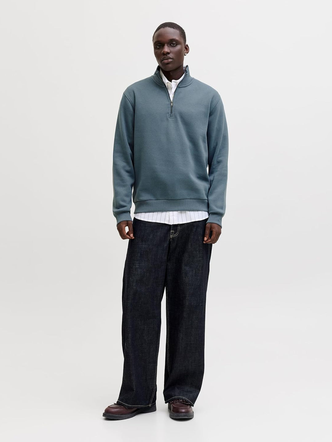JACK & JONES Male Sweatshirt mit halbem Reissverschluss Einfarbig Sweatshirt mit halbem Reissverschl