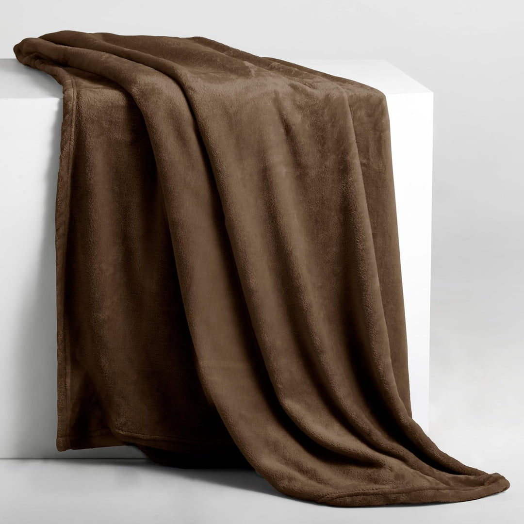 DecoKing Kuscheldecke 160x210 cm braun Decke Microfaser Tagesdecke Fleece weich sanft kuschelig Scho
