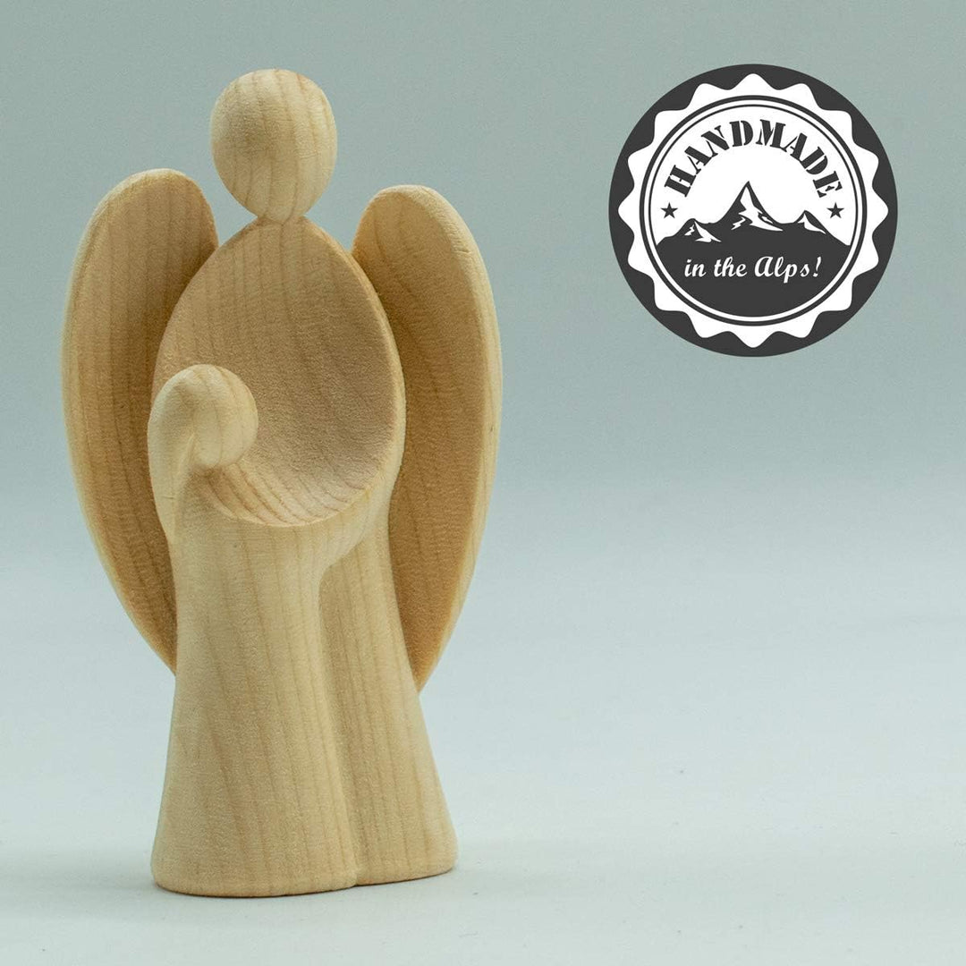 4betterdays.com NATURlich leben! Moderner Schutzengel aus Zirbenholz - mit Mädchen - Höhe 9cm - Gesc