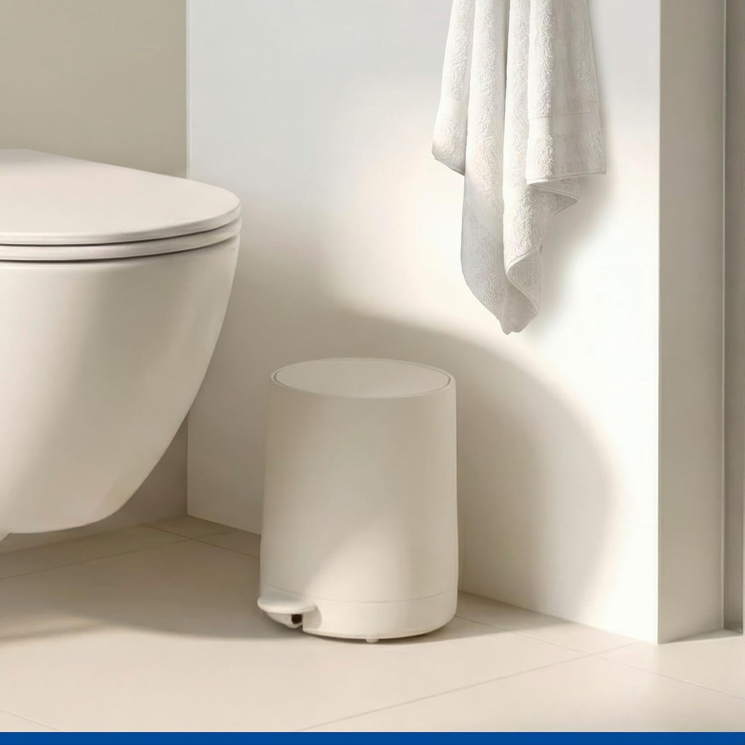 WENKO Kosmetik Treteimer Mod. Fablo aus Kunststoff, Soft-Touch-Beschichtung, Bad-Mülleimer 5 L, Abfa