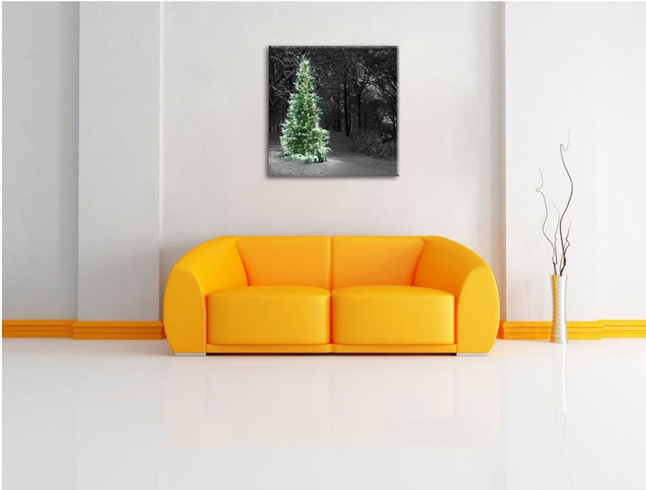 Pixxprint Weihnachtsbaum im Winter als Leinwandbild/Grösse: 70x70 cm/Wandbild/Kunstdruck/fertig besp