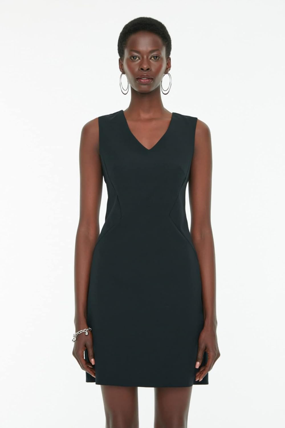 TRENDYOL Damen V-Ausschnitt Basic Kleid Dress 34 Schwarz, 34 Schwarz