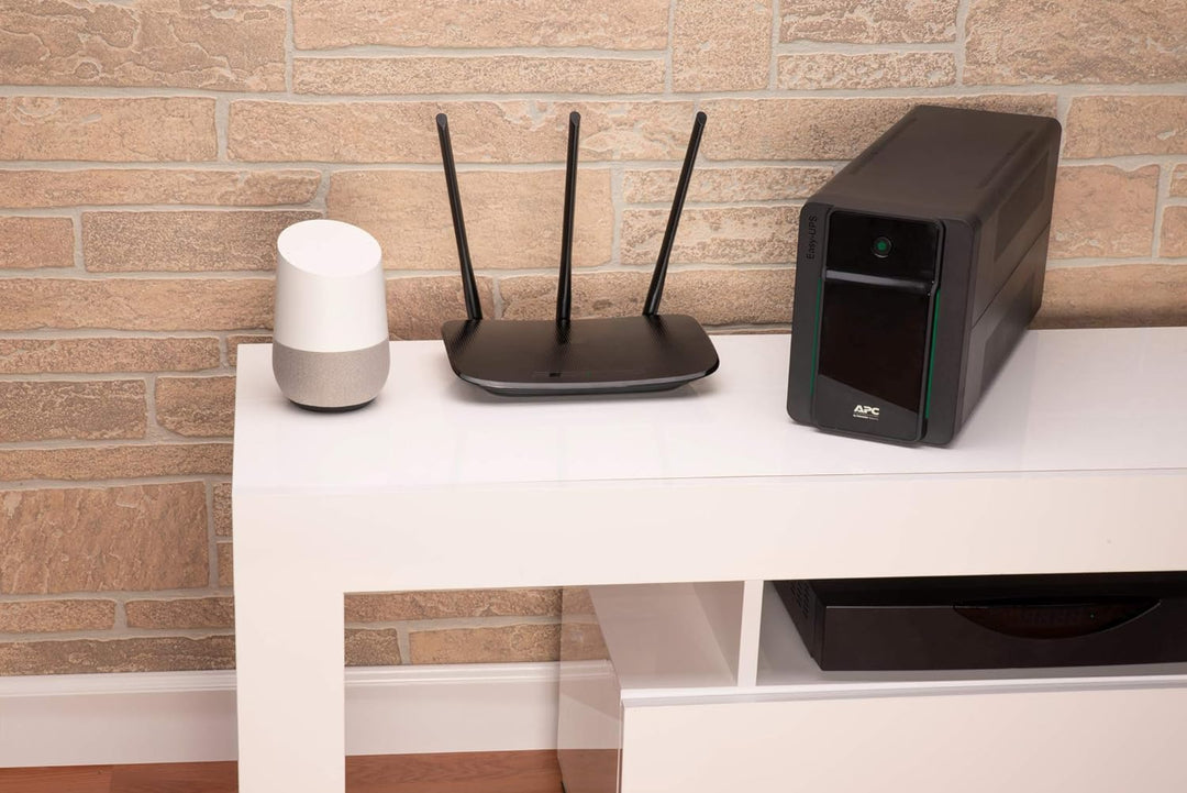 APC Easy UPS - BVX1600LI - unterbrechungsfreie Stromversorgung 1600 VA, Batteriesicherung & Überspan