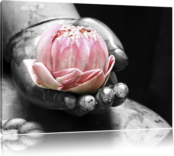 liegender Lotus in einer Hand eines Buddhas schwarz/weiss Format: 100x70 auf Leinwand, XXL riesige B