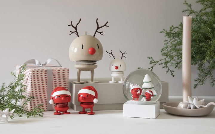 Hoptimist - Skandinavisches Design - Weihnachtsfigur - Small Reindeer Bumble - Berry - Höhe: 9 cm -