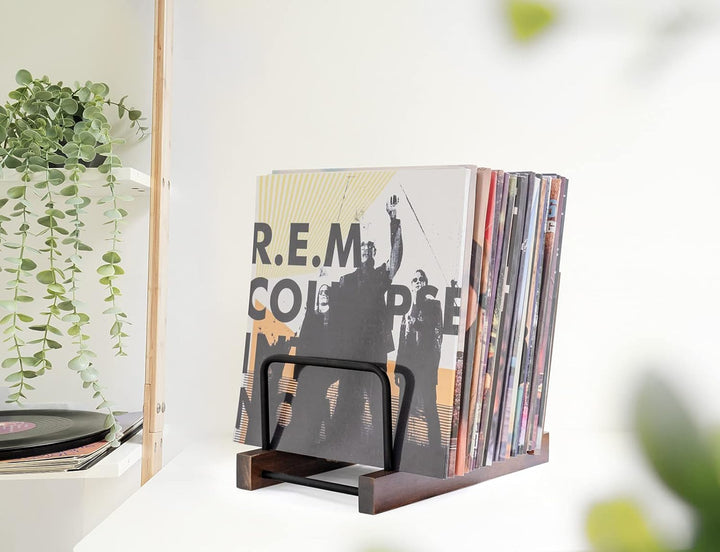 Mkono Vinyl Aufzeichnung Aufbewahrungshalter Massivholz Ständer mit schwarzem Metall Rack Modern Alb