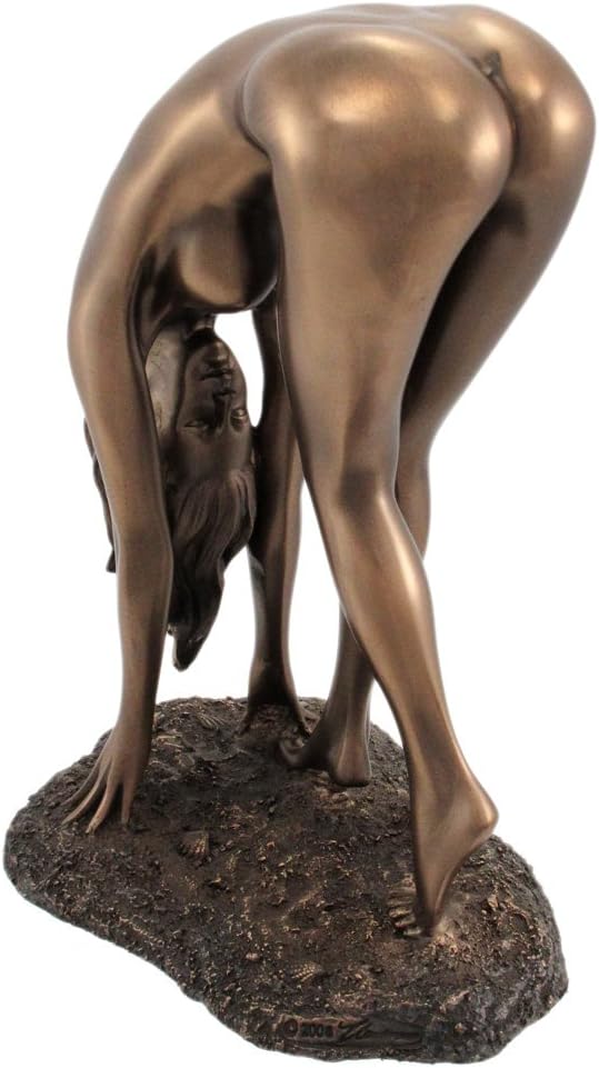 Veronese Statue Nackte Frau, bronzefarben, erotische Kunst