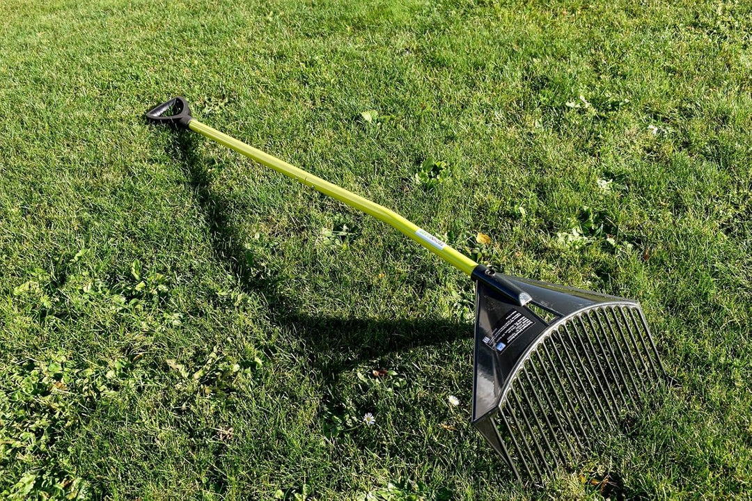 Schaufel-Rechen - Garten Harke mit Stiel - Geeignet als Schaufel, Rechen, Harke & Laubbesen 120x41cm
