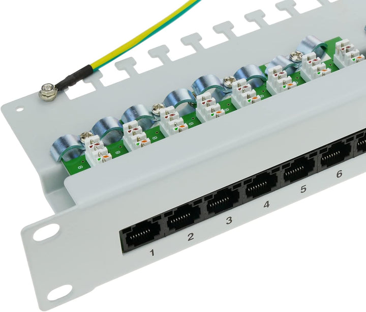 RackMatic - Patch-Panel 1HE 24 RJ45 UTP Cat.5e Weiss kamm
