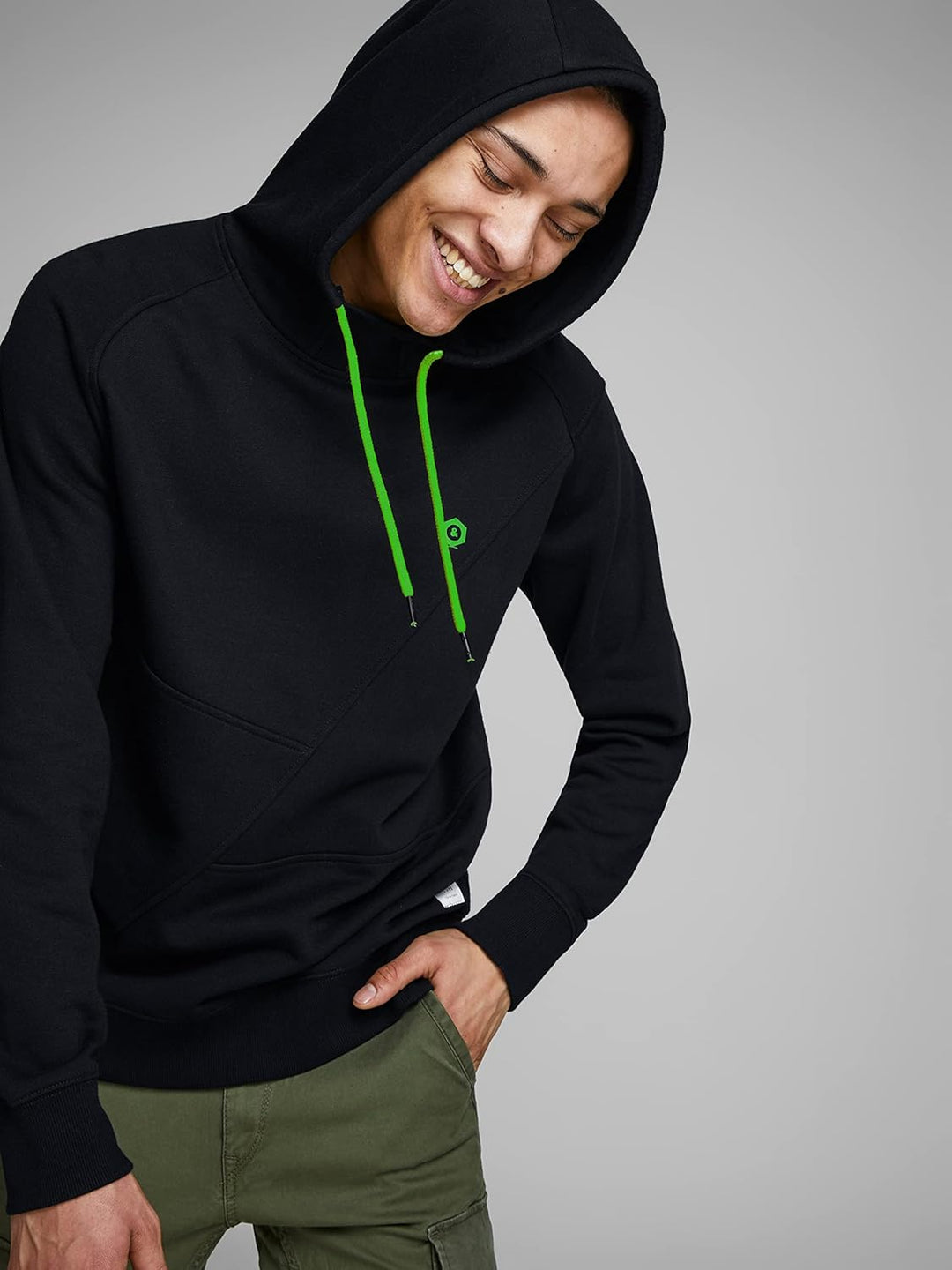 JACK &amp; JONES Male Sweatshirt Detaillierter S Schwarz/Detail Andean Toucan, S Schwarz/Detail Andean T