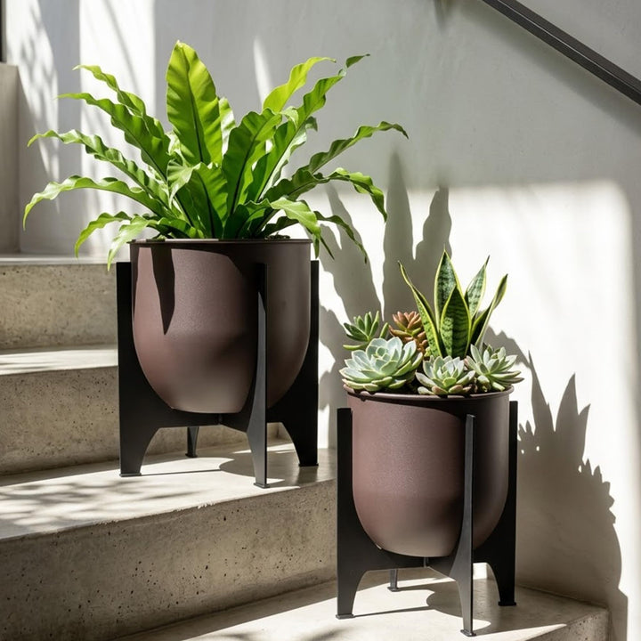 TRIROCKS 2er Set Blumentöpfe mit Metallständer 28/22cm Modern Indoor & Outdoor Pflanzgefässe für Woh