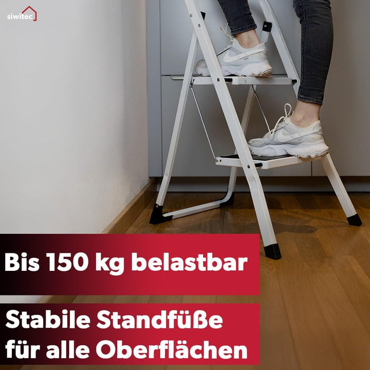 siwitec Klapptritt aus Stahl mit 2 Stufen, Weiss, kleine Leiter mit Anti-Rutschmatten, 150 kg Tragla
