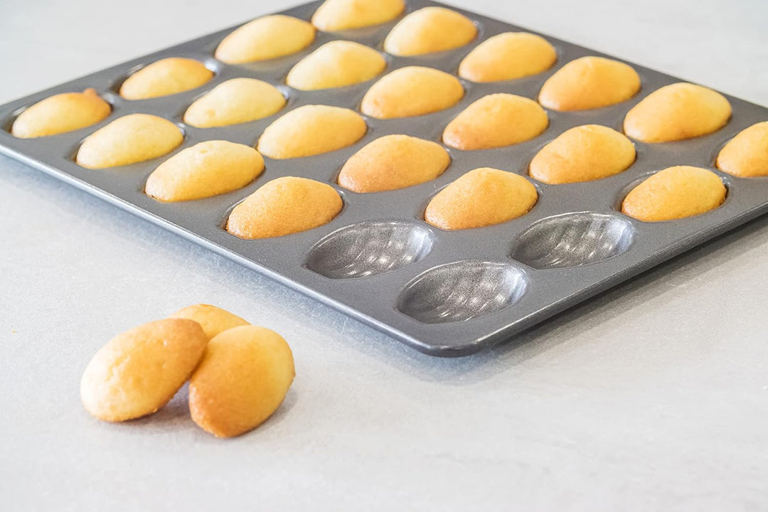 MasterClass Madeleine-Blech mit PTFE-, PFOA- und BPA-freier Antihaftbeschichtung, robuster 1 mm dick