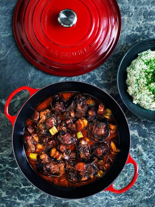 Le Creuset Signature Signature La Marmite aus Gusseisen, Ø 32 cm, Für alle Herdarten und Induktion g