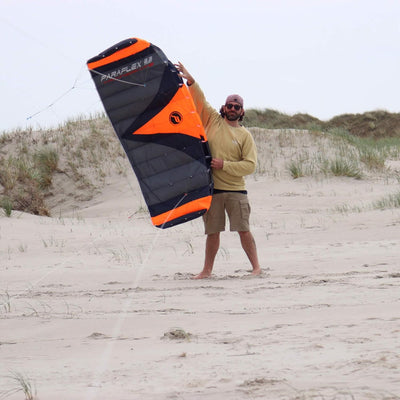 Wolkenstürmer® Paraflex Trainer 3-Leiner Lenkmatte 2.3 schwarz/orange - „Ready to Fly“ Kite Drachen