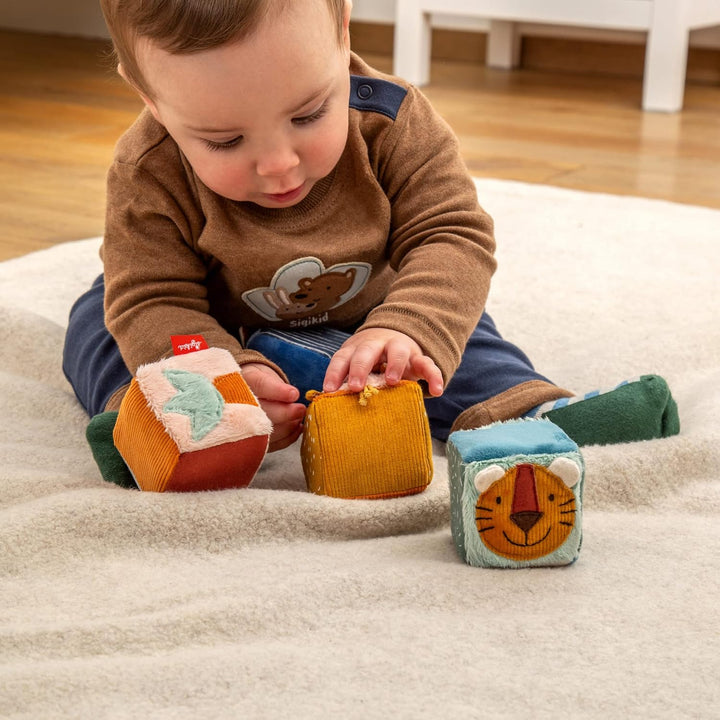 sigikid 43226 Babyspielzeug Stoffwürfel, Mehrfarbig/Würfel-Set, Mehrfarbig/Würfel-set