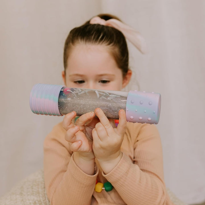 Jellystone Designs Little Rawr Beissring aus Silikon und Holz, hergestellt aus BPA-freiem Silikon un