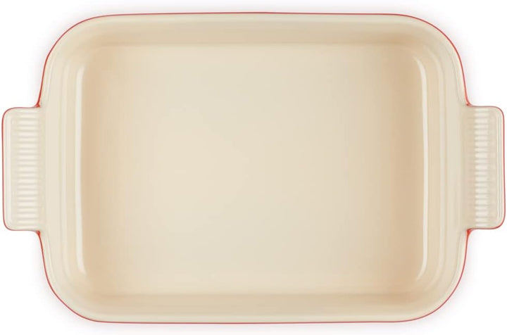 Le Creuset Rechteckige Auflaufform Tradition aus Steinzeug, 26 cm, 2.4 Liter, Kirschrot, 71102260600