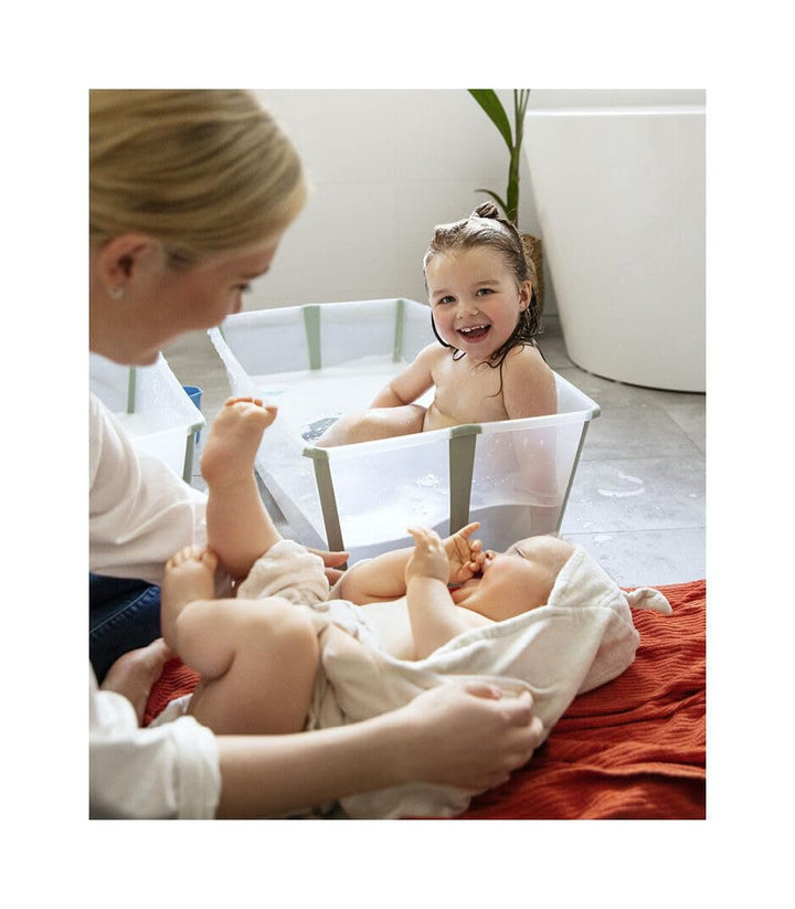 Stokke Flexi Bath XL, White –Geräumige faltbare Babybadewanne – Leichte Konstruktion & einfach zu ve