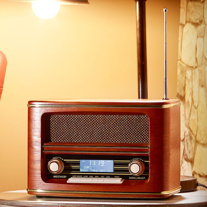 auvisio Retro Radio: Digitales Nostalgie-Stereo-Radio mit DAB+, Bluetooth 5.0, FM & Wecker (DAB Retr