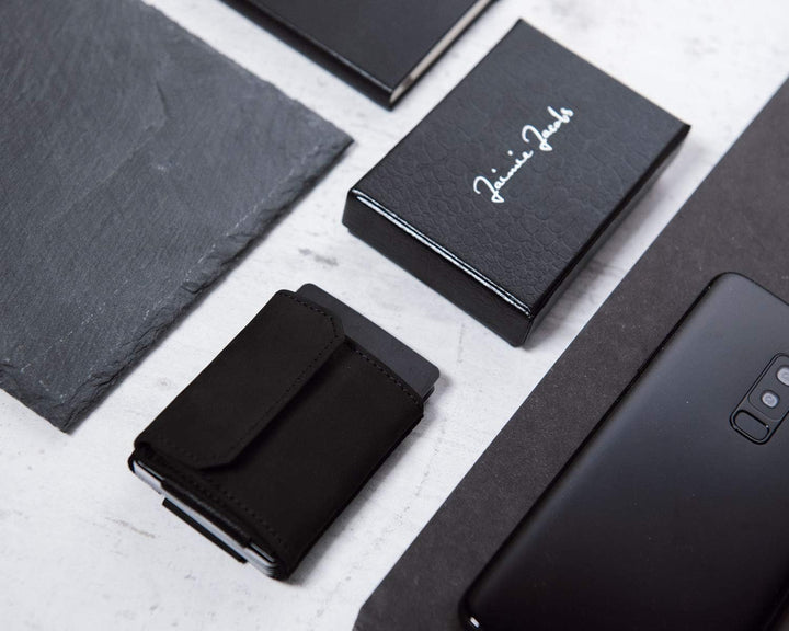 Jaimie Jacobs Minimalist Wallet Nano Boy Pocket Mini Geldbörse aus Textil mit Zugband schmaler Karte