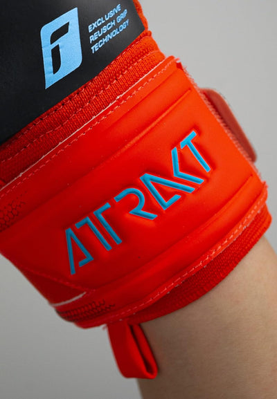 Reusch Herren Attrakt Freegel Torwarthandschuhe 10 Bright Red / Future Blue / Bla, 10 Bright Red / F