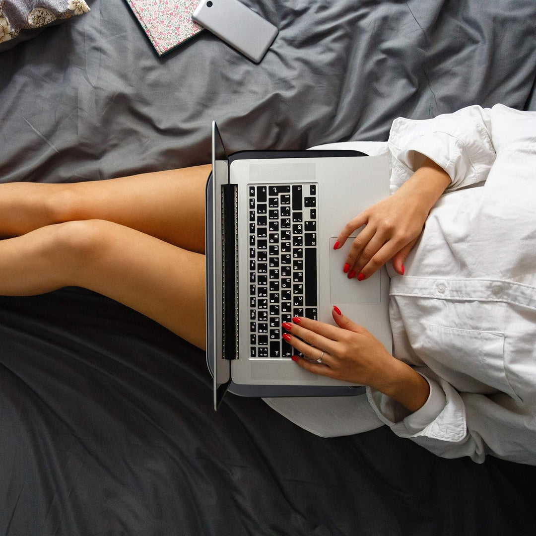 Relaxdays Kniekissen Laptop, Handpolster, Handy-Ablage, Knietablett ergonomisch, für Tablet 11 Zoll,