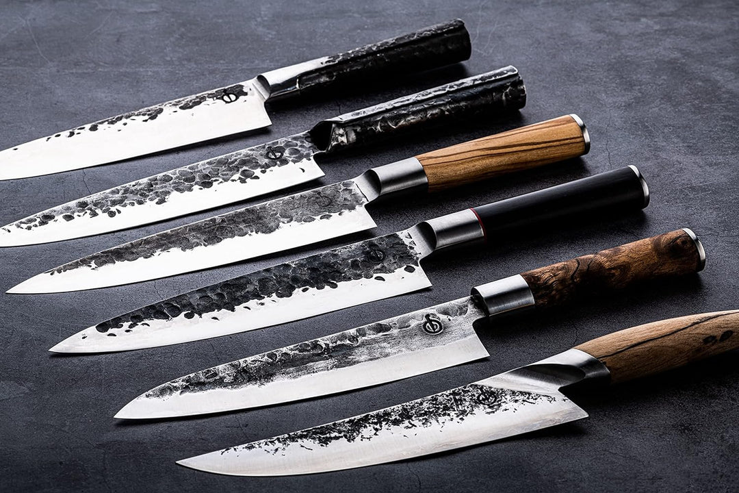 Forged Kochmesser Katai, 20cm, Aus japanischem VG10 Stahl, Von Hand in 5 Schichten geschmiedet, Verp