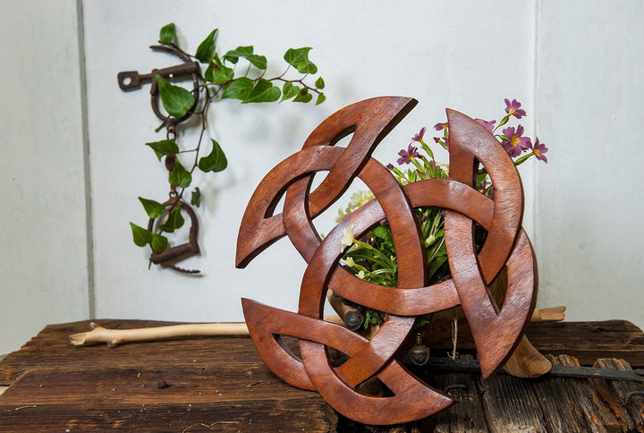 Windalf Grosses Celtic Holz Wandbild ARWAIN Ø 30 cm Wandornament Offene Dreifalt Wandfigur Handarbei