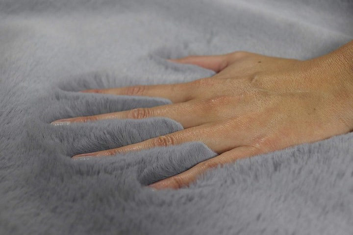 jilda-tex Wohn- Kuscheldecke Felloptik Rabbit Deluxe 750 GSM 150x200 220x240 cm Kunst-Felldecke (Hel