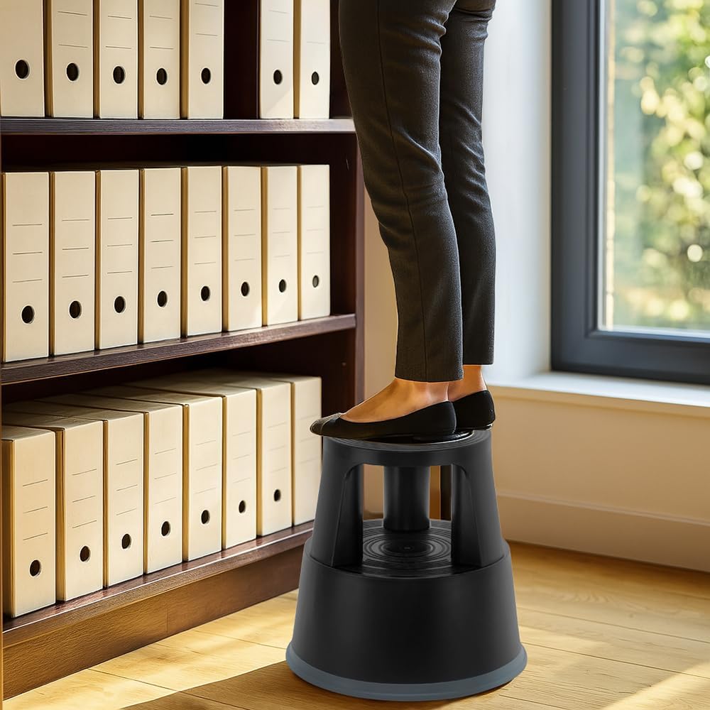 Tritthocker mit Rollen mit automatischer Blockierung - 2 rutschfeste Stufen Höhe 43 cm, bruchsichere