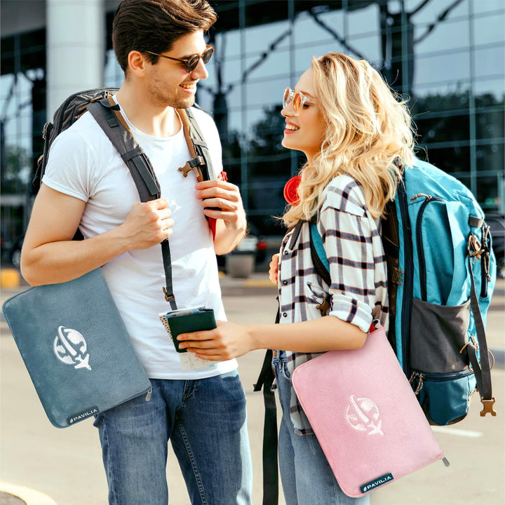 PAVILIA Reisedecke und Kissen-Set, Flugzeugdecke, kompakt, 2-in-1, weiche Tasche, Reisezubehör für E
