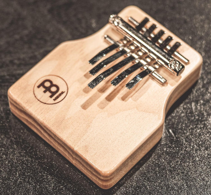 Meinl Percussion Solid Series Kalimba - Kleines Daumenklavier - Stimmung Gis, C F F C - Kiefer / Sta