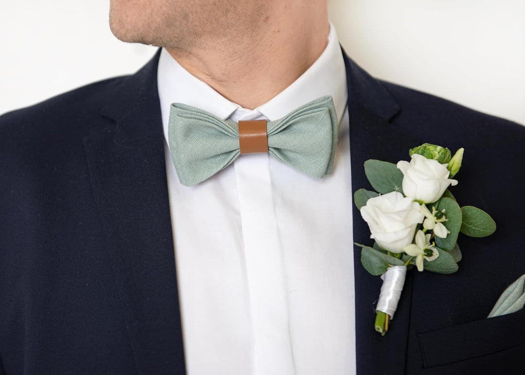 Leinen Accessoires: Fliege mit Leder, Hosenträger mit Leder, Einstecktuch, Manschettenknöpfe für Her