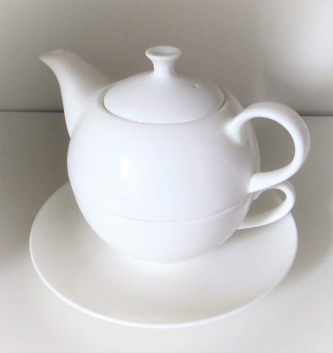 Tea-for-One Set Melly