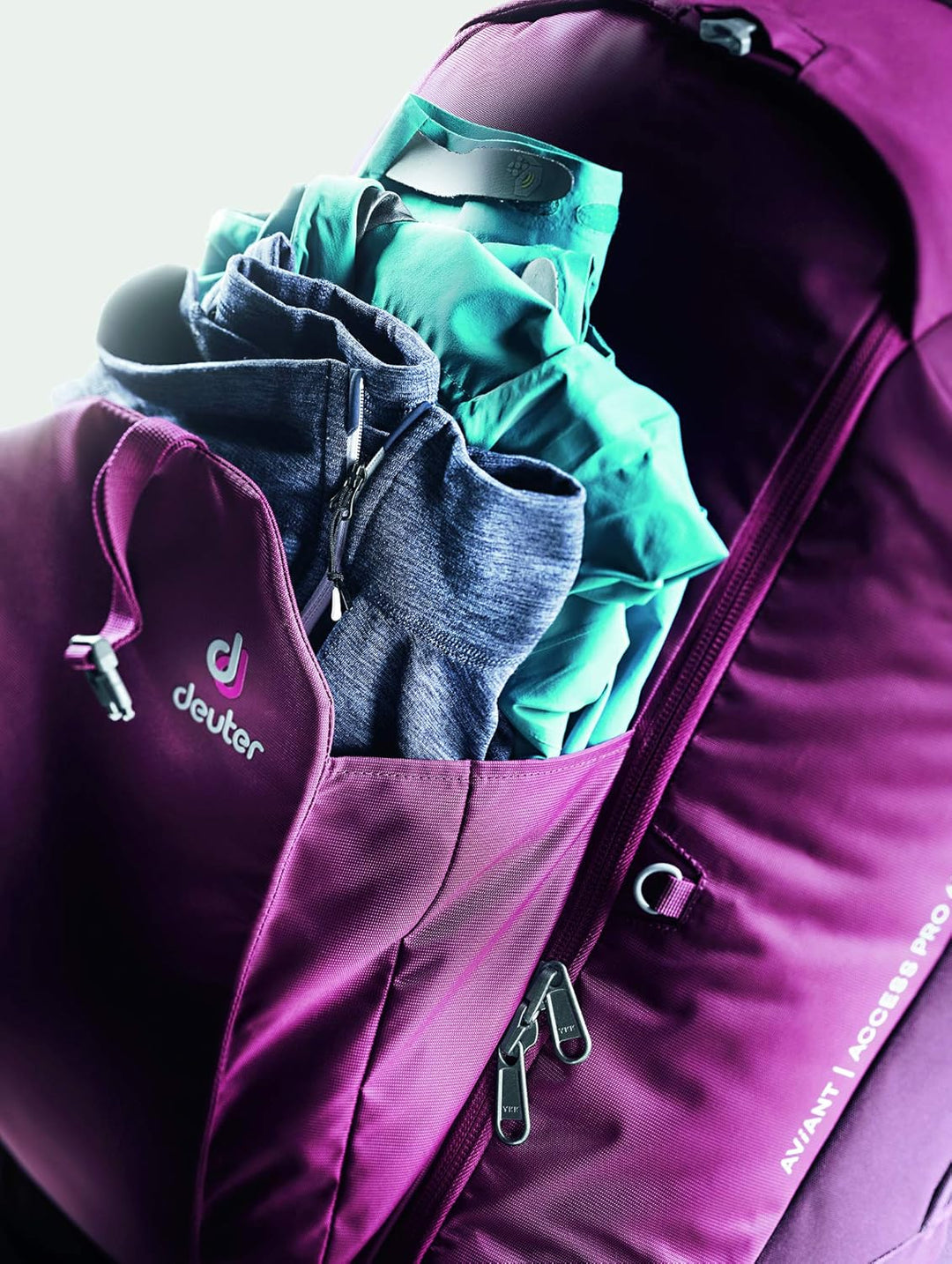 Deuter AViANT Access Pro 65 SL Damen Reiserucksack mit Daypack Schwarz, Schwarz