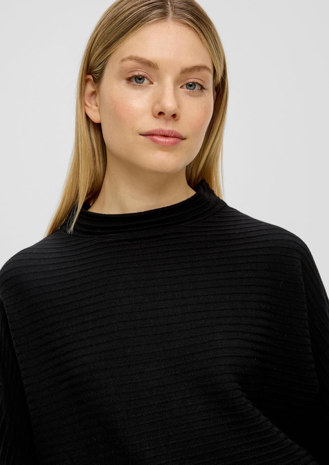 s.Oliver Strickpullover mit Fledermausärmeln 38 Schwarz 9999, 38 Schwarz 9999