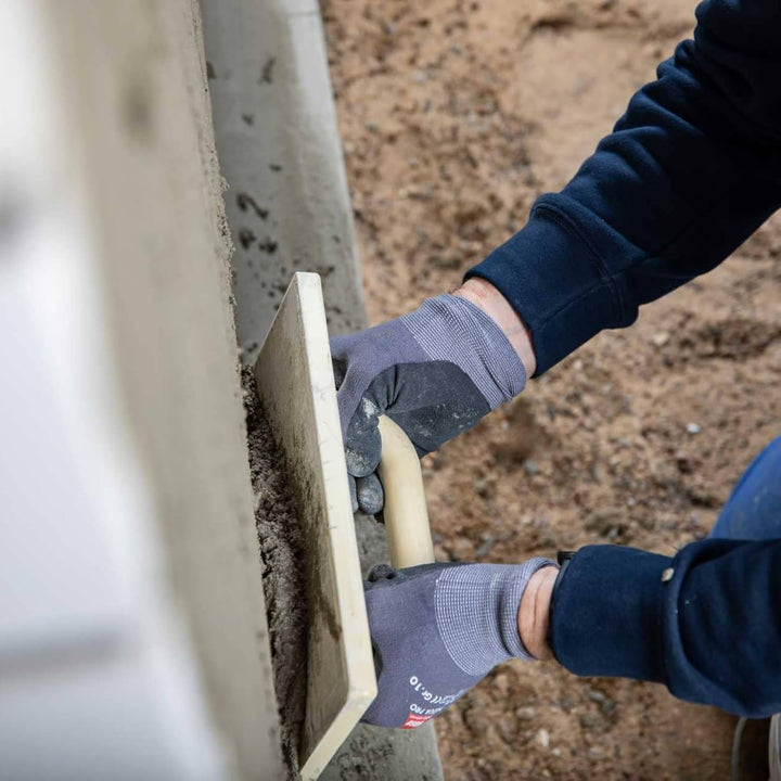 Ausgleichsmörtel - Egalisierung von Flächen - für Balkone, Wände innen und aussen - auf zement-Basis