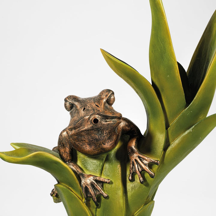 Esotec Wasserspeier-Figuren Frosch sitzend auf Blätter | Einzelfigur Teichfigur Gartenstatue Gartenf